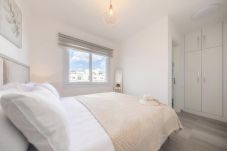 Apartment in Vokolida - Deluxe Three Bedroom Penthouse with Spa Tub 