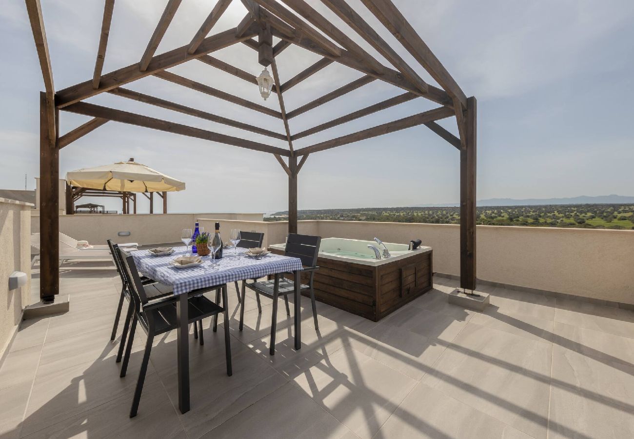 Apartment in Vokolida - Deluxe Two Bedroom Penthouse, Private Spa Tub 