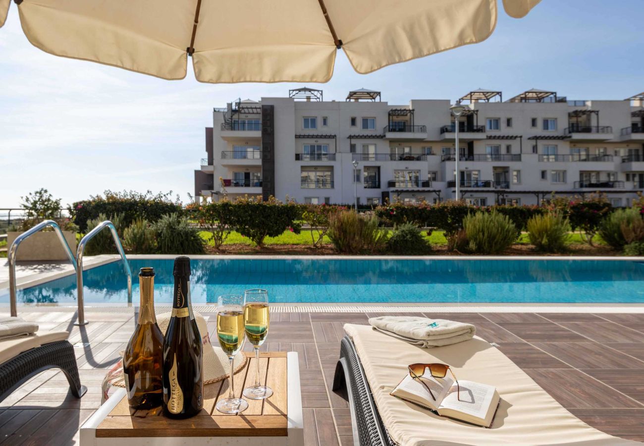 Apartment in Vokolida - Ambassador 3 bedroom Apartment with Private Pool